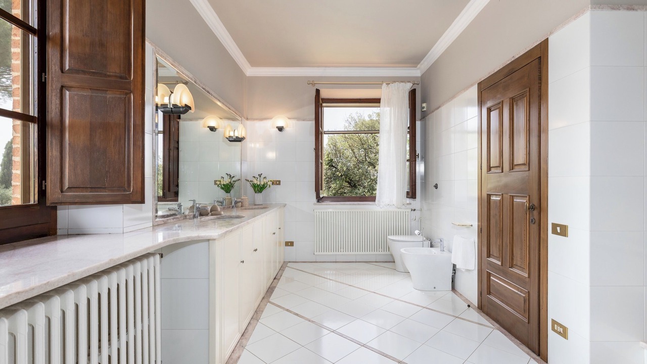 Photo of Bathroom in Santarello