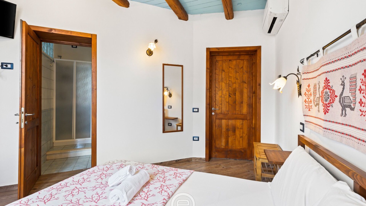 Photo of Bedroom in Oristano Historic Centre