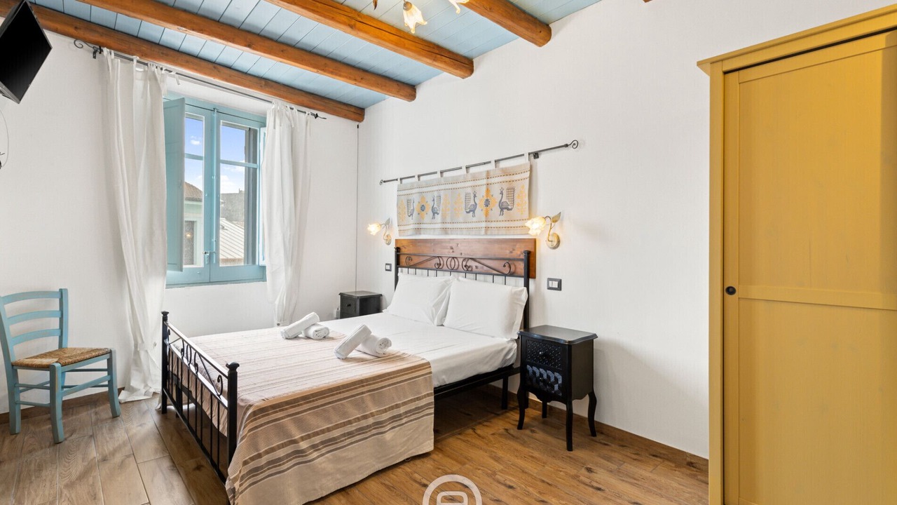 Photo of Bedroom in Oristano Historic Centre