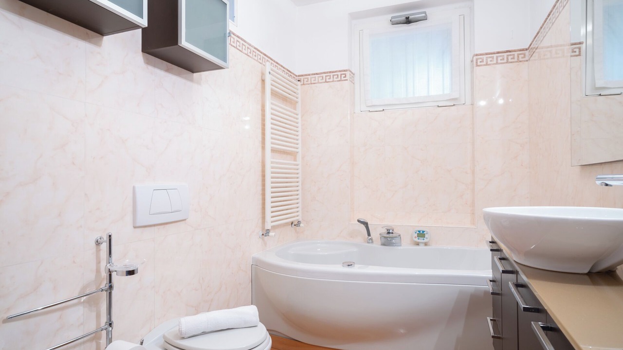 Photo of Bathroom in Sala Al Barro
