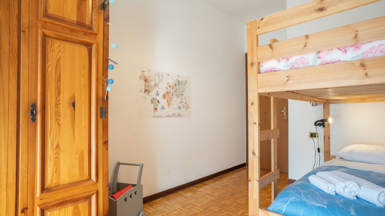 Photo of Bedroom in Introbio