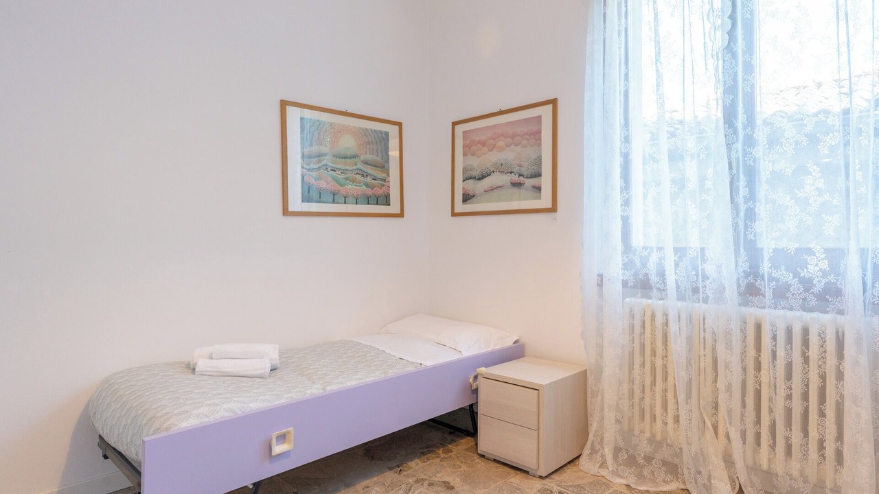 Photo of Bedroom in Introbio