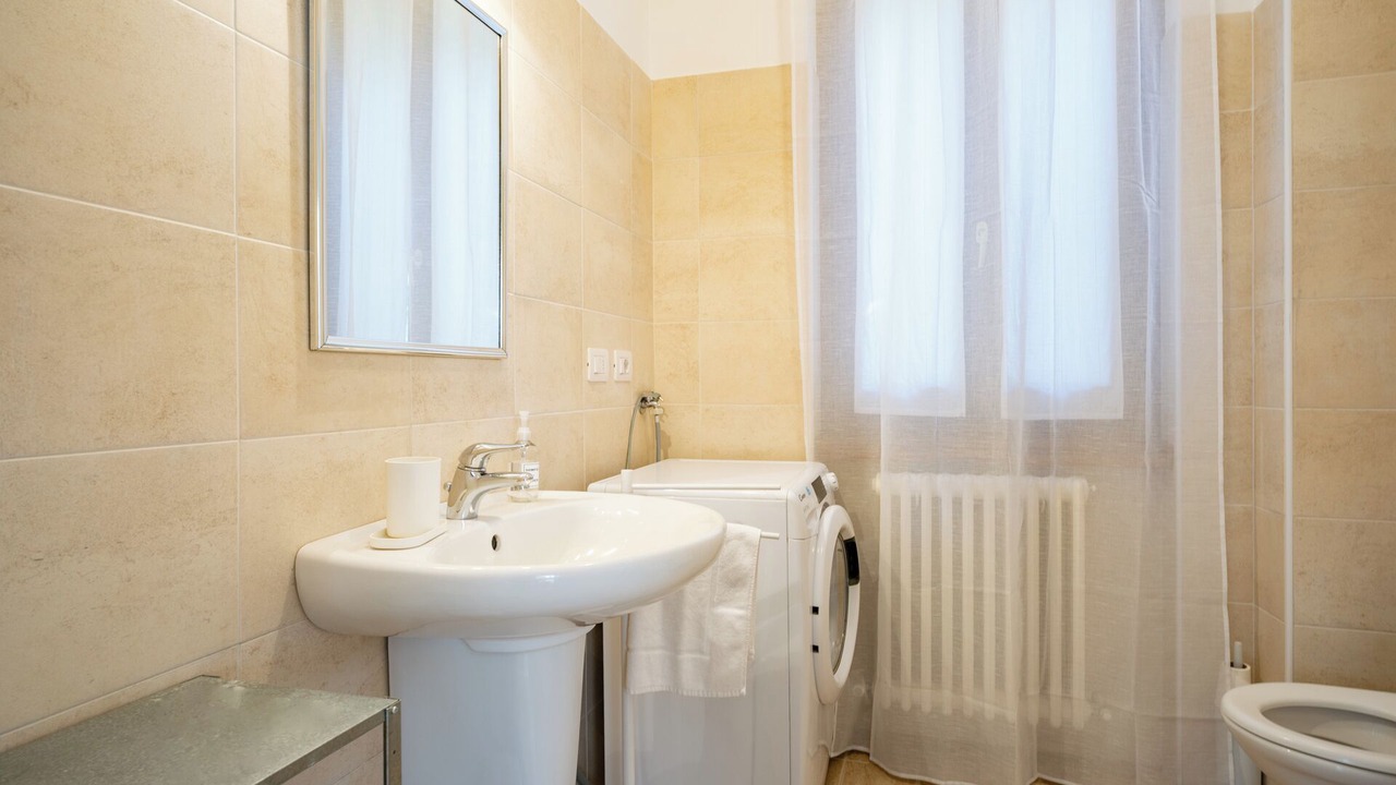 Photo of Bathroom in Introbio