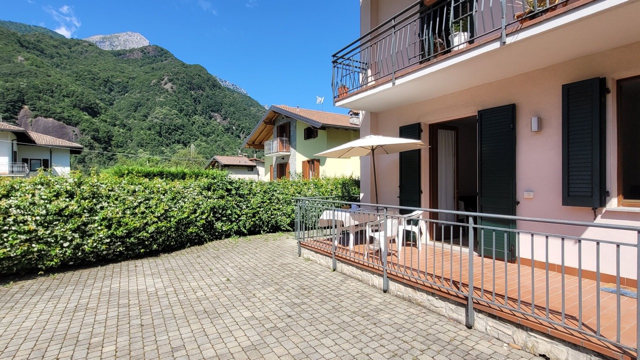 Photo of Patio Balcony in Introbio