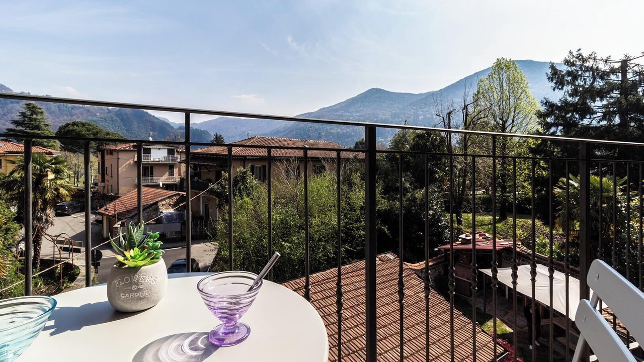 Photo of Outdoor in Brusimpiano