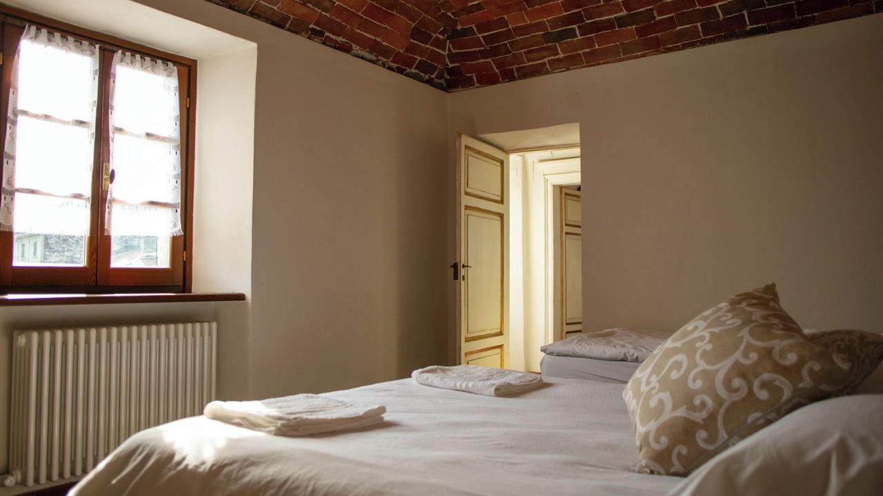 Photo of Bedroom in Bagnone