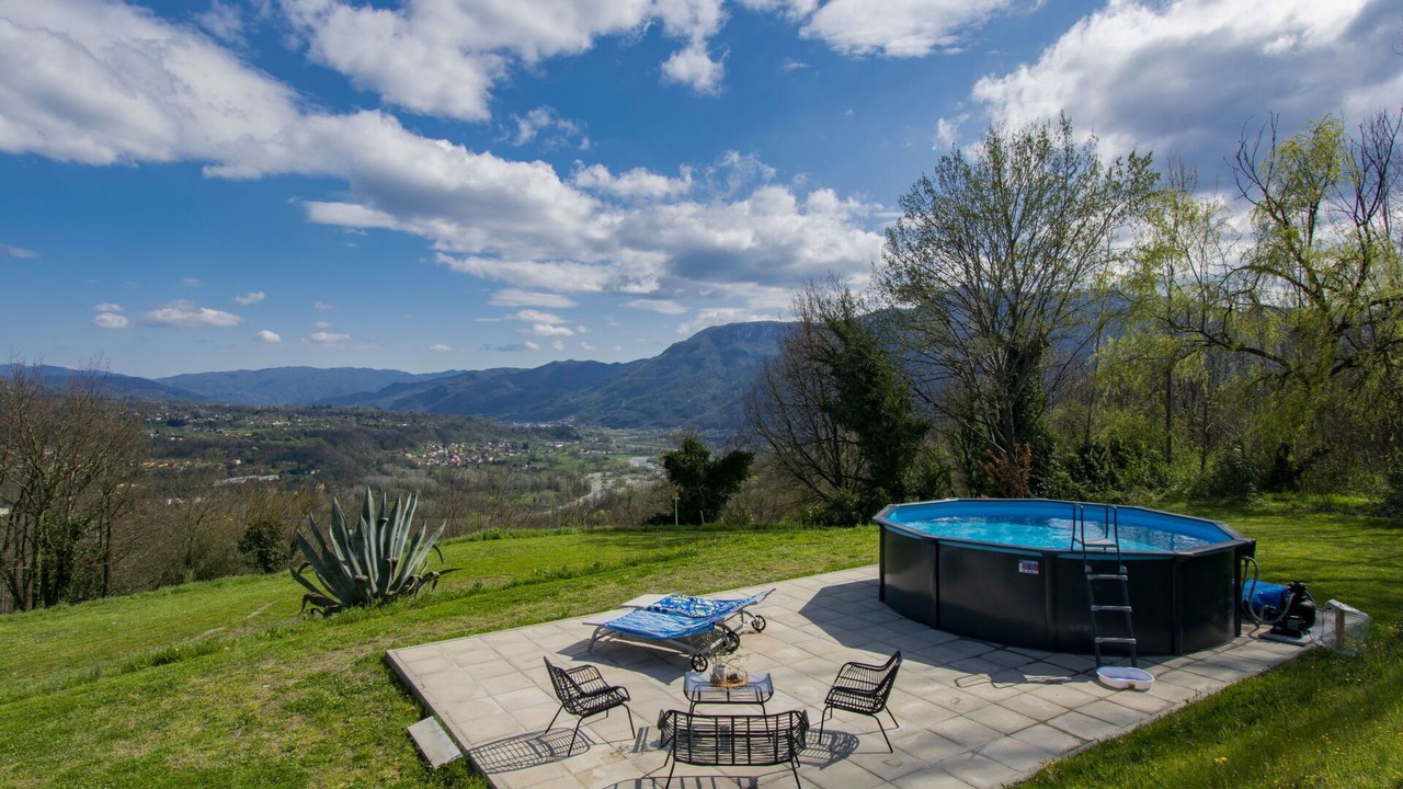 Photo of Patio Balcony in Mologno