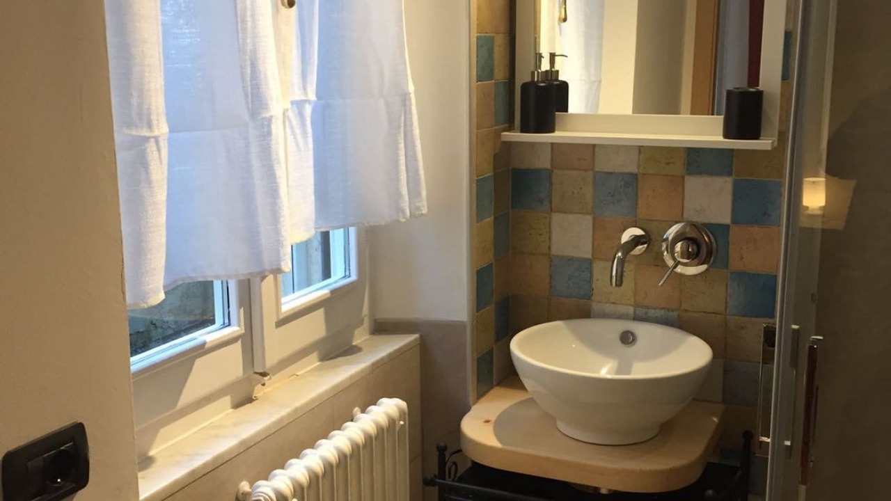 Photo of Bathroom in Jesi