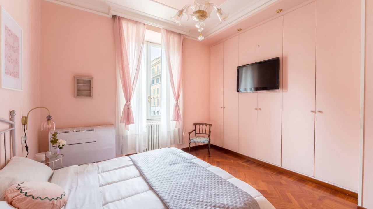 Photo of Bedroom in Flaminio