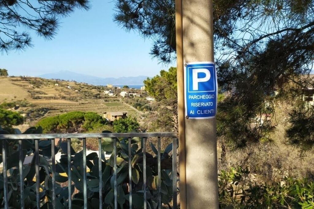 Photo of Outdoor in Catona