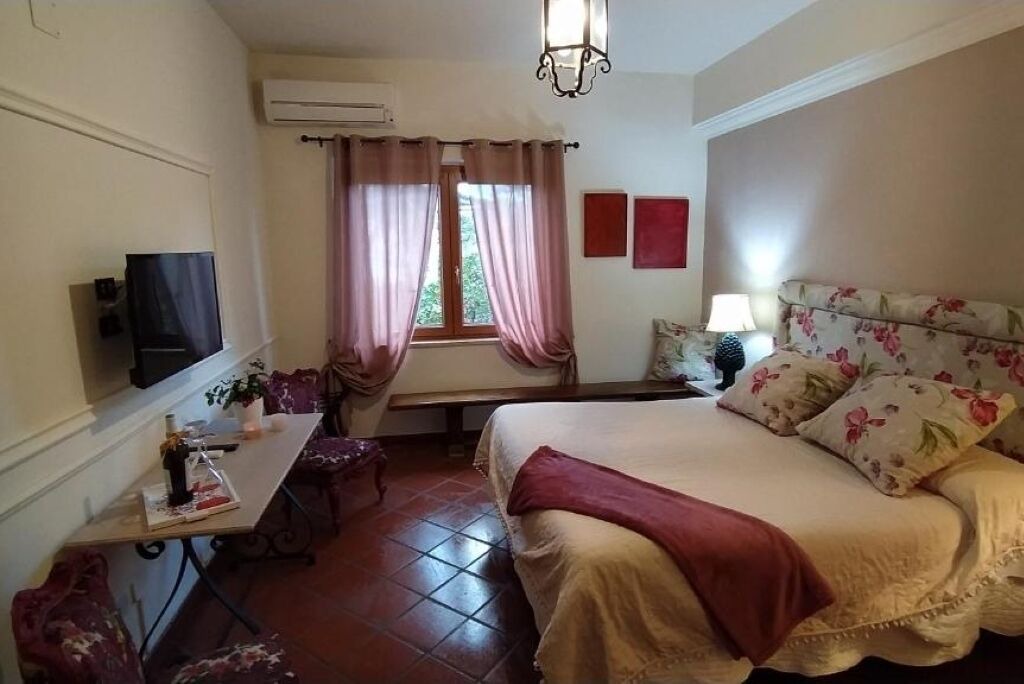 Photo of Bedroom in Catona