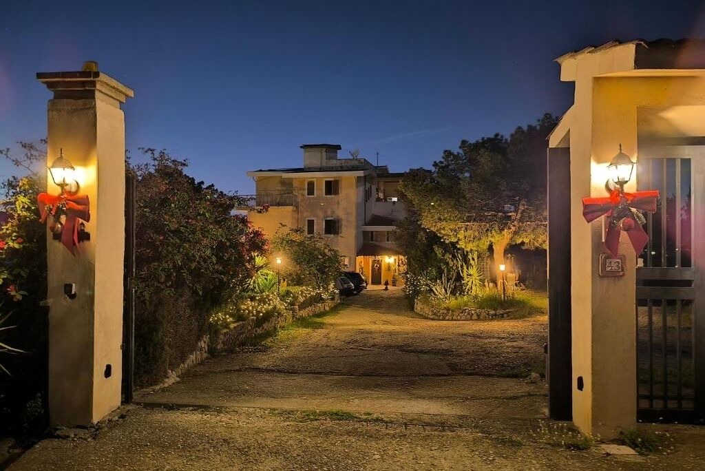 Photo of Outdoor in Catona