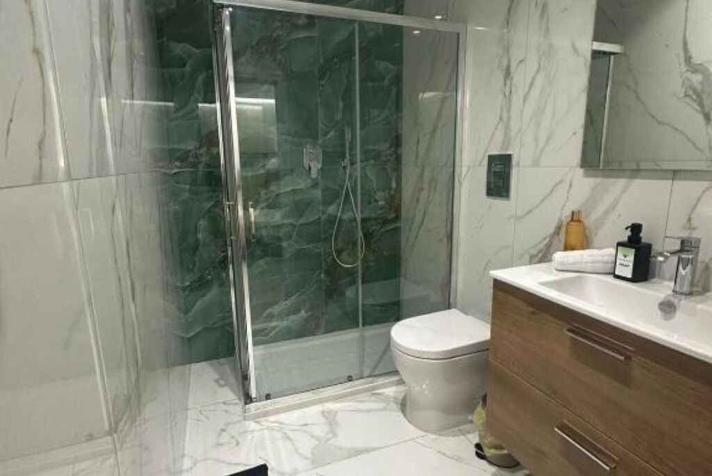 Photo of Bathroom in Naples