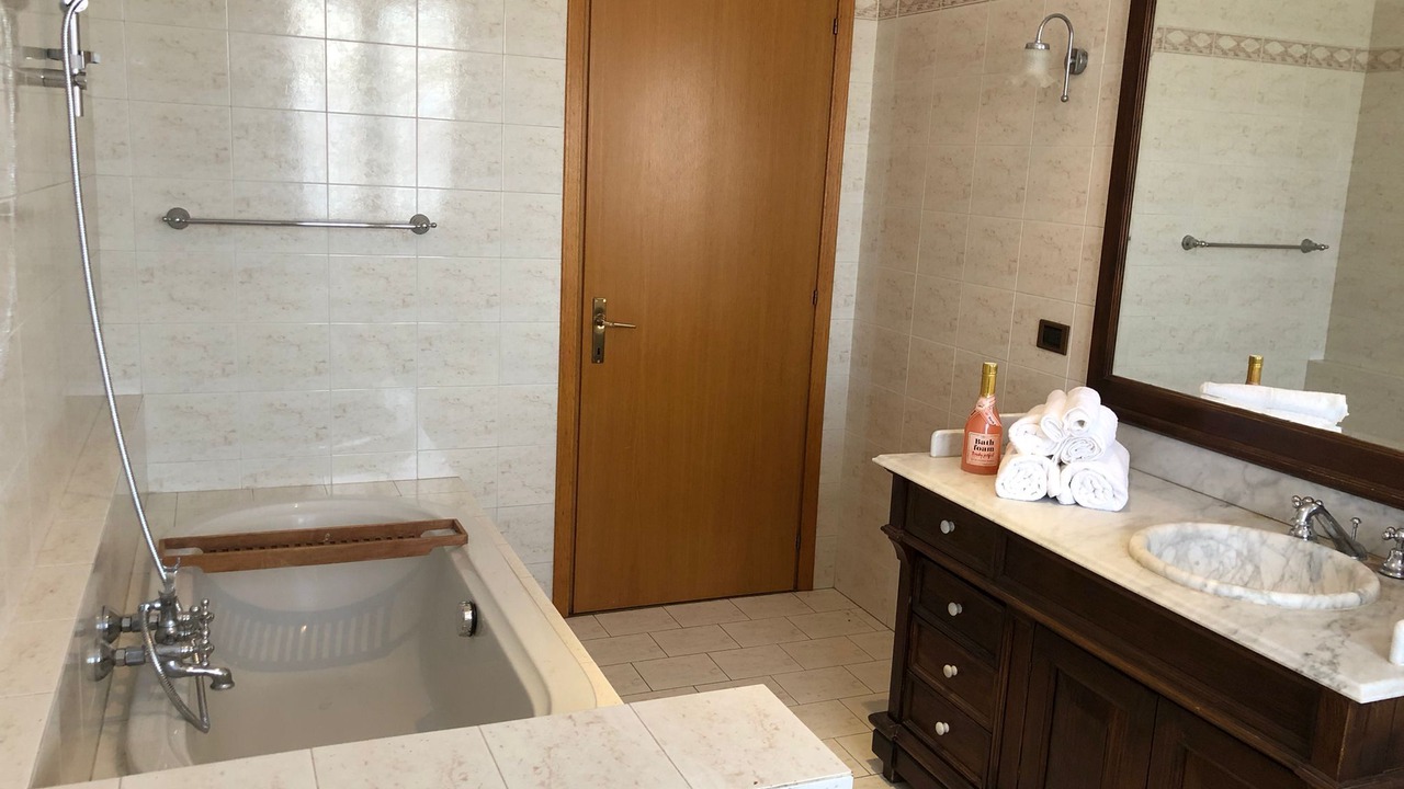 Photo of Bathroom in Bollengo