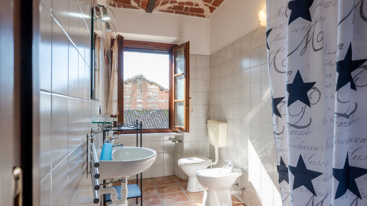 Photo of Bathroom in San Desiderio
