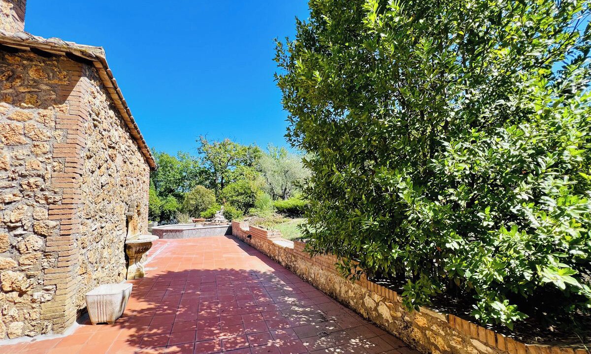 Photo of Outdoor in Giove