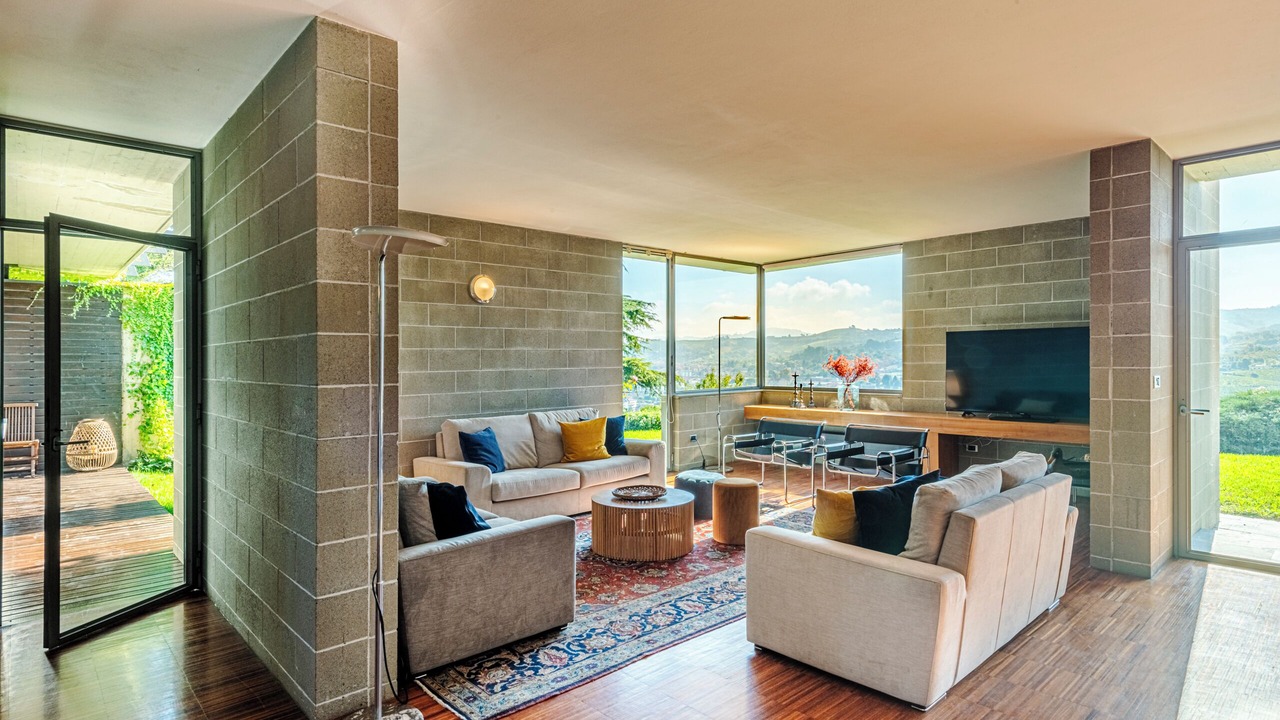 Photo of Livingroom in Canelli