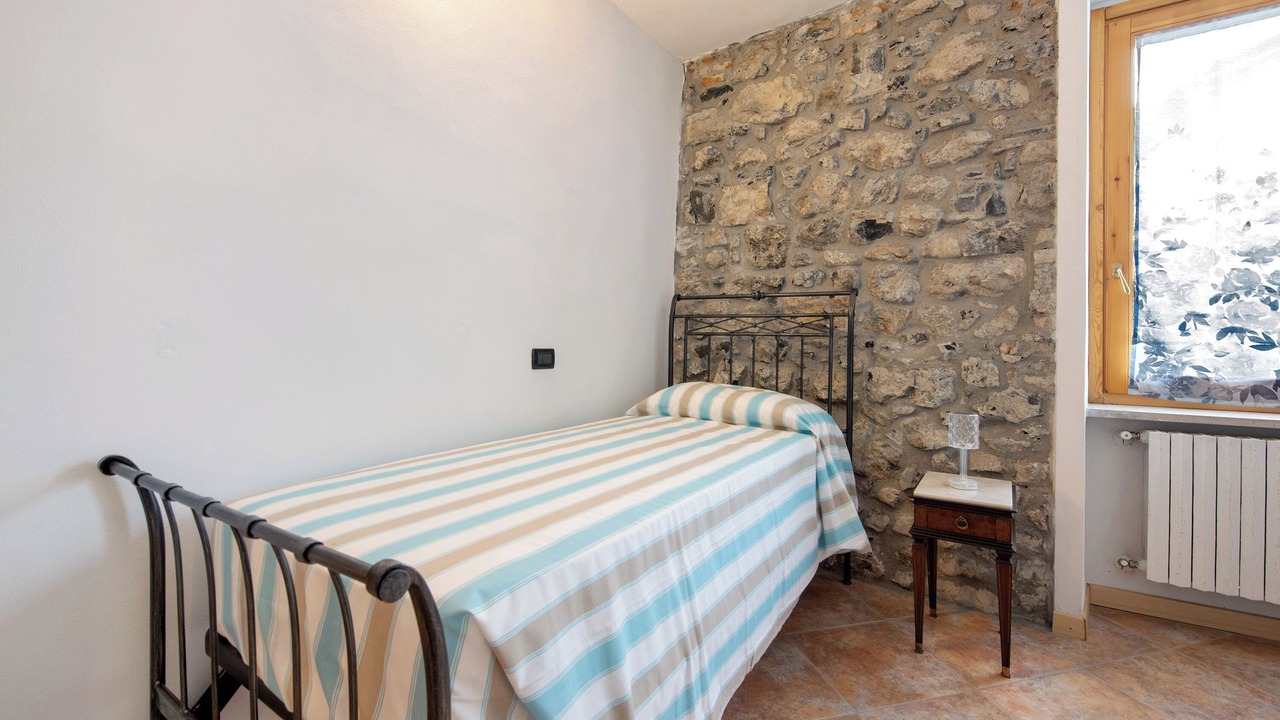 Photo of Bedroom in Esmate