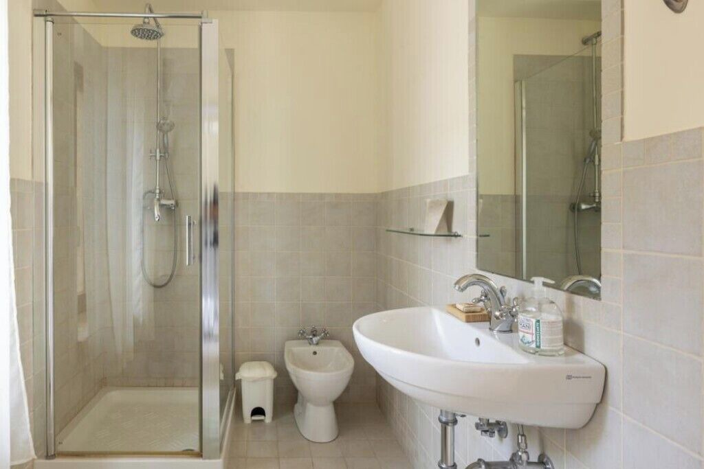 Photo of Bathroom in Camporotondo di Fiastrone