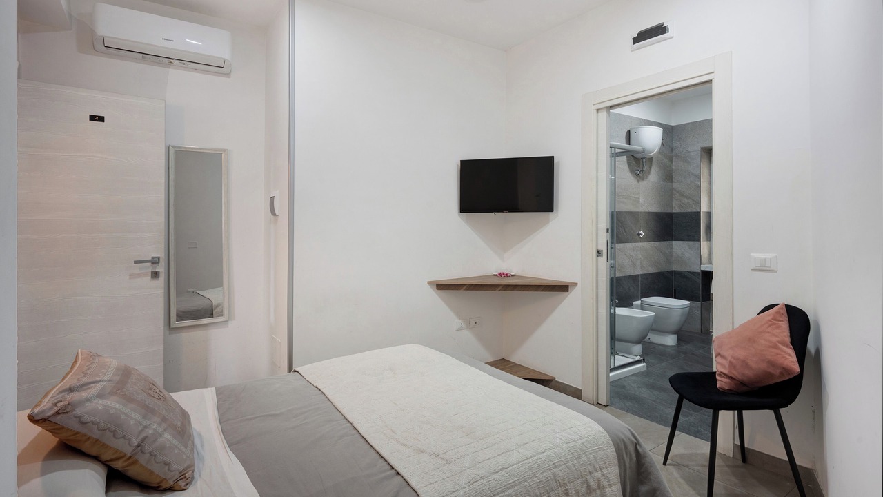 Photo of Bedroom in Naples