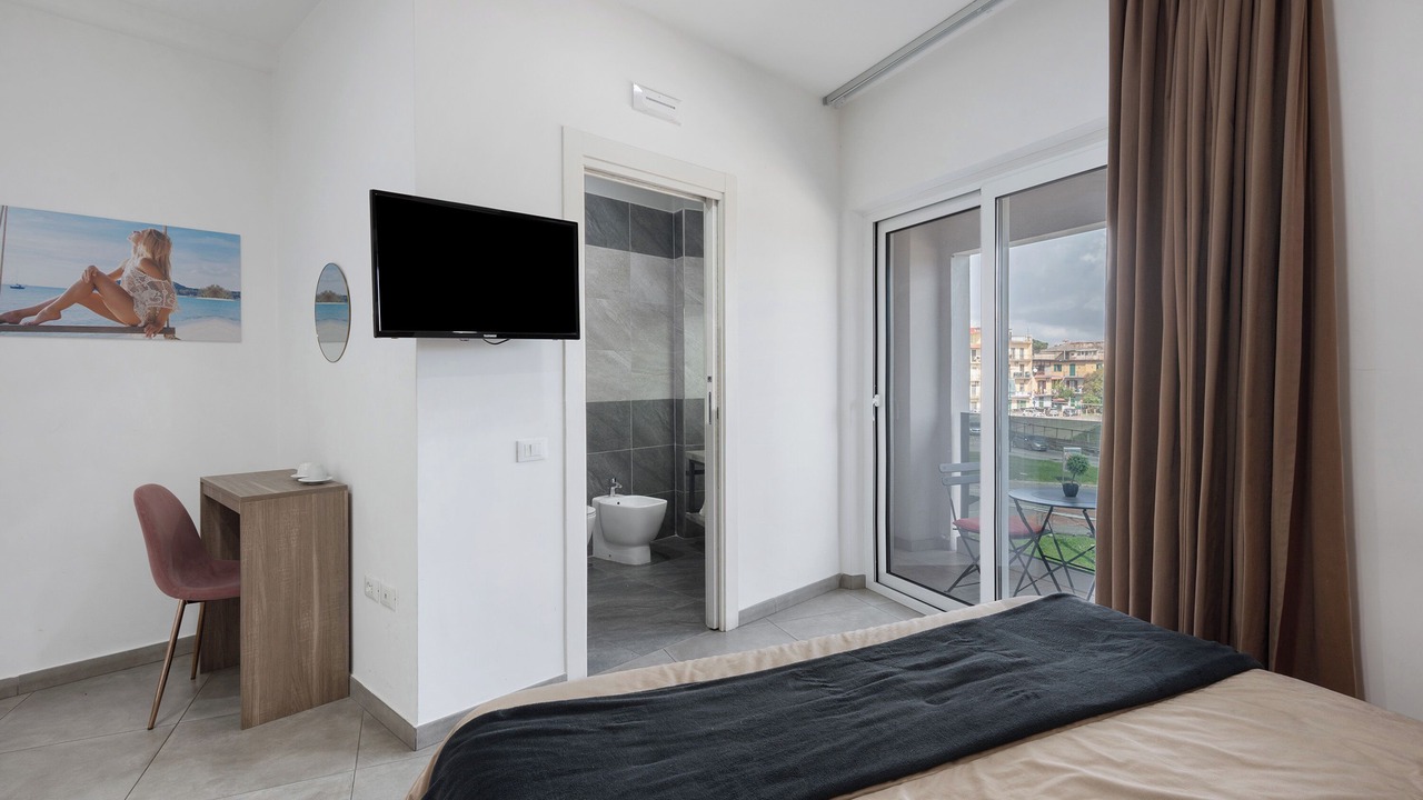 Photo of Bedroom in Naples