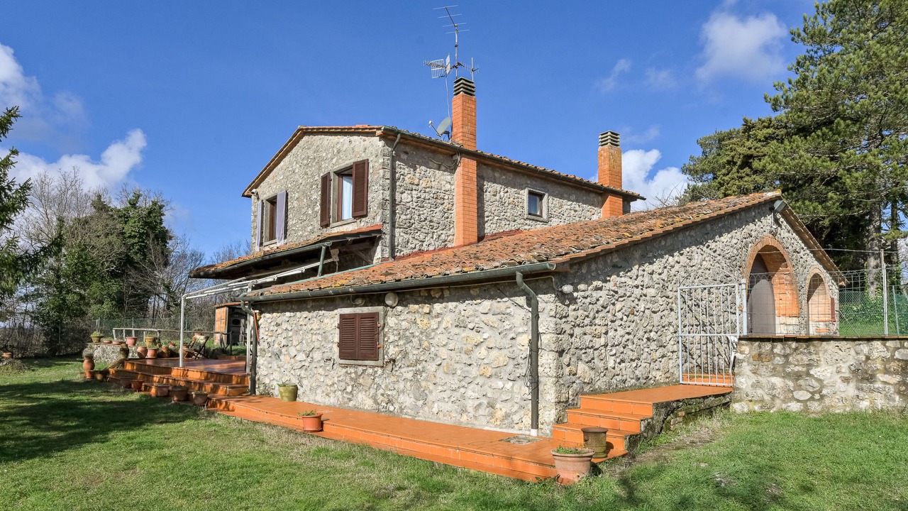 Photo of Others in Boccheggiano