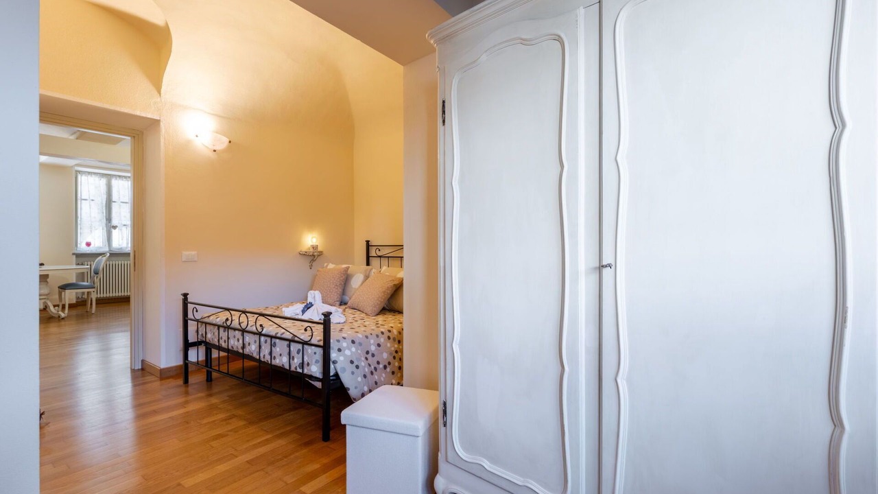 Photo of Bedroom in Costigliole d'Asti