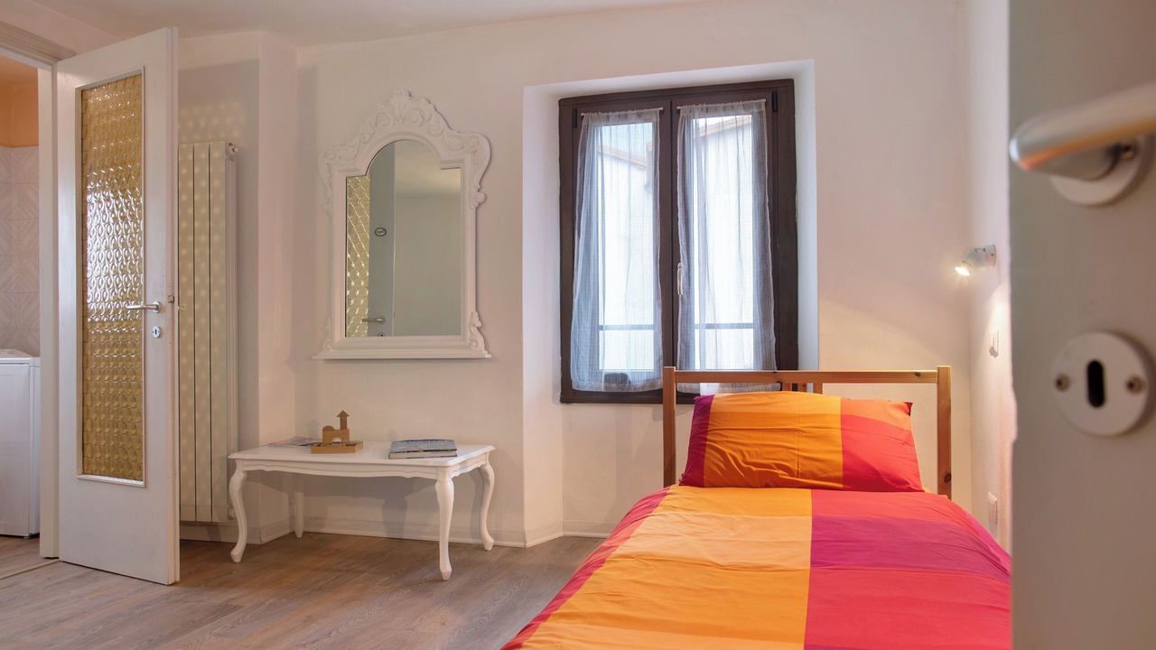 Photo of Bedroom in Azzio