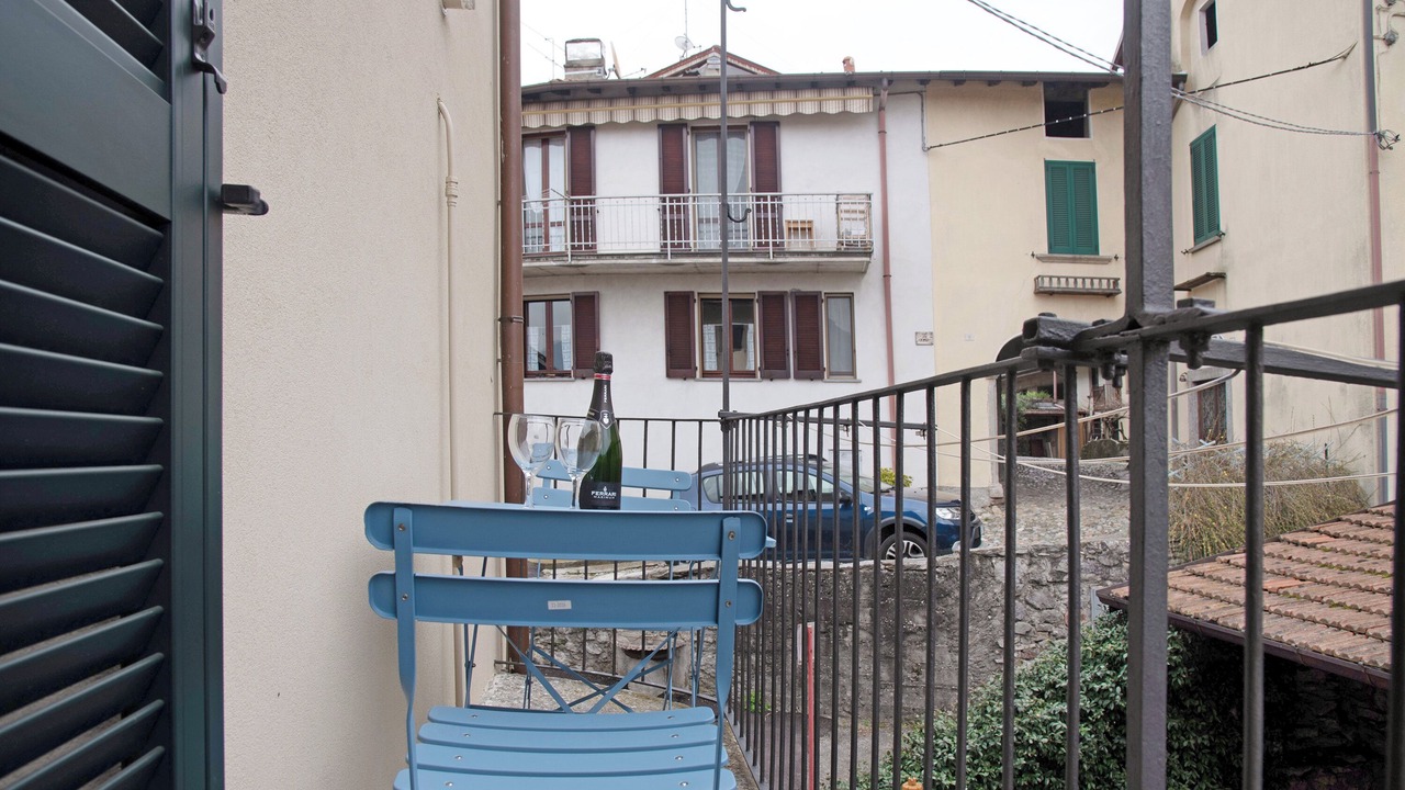 Photo of Outdoor in Azzio