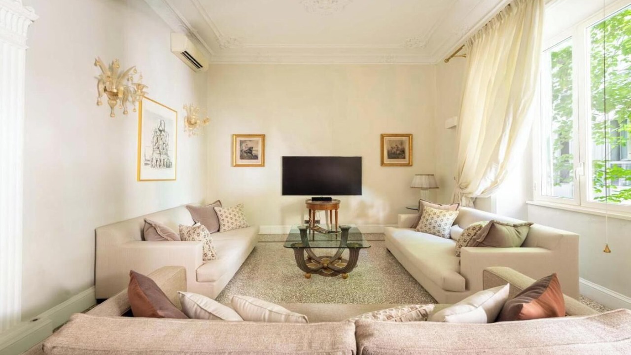 Photo of Livingroom in Flaminio