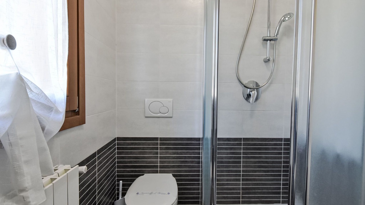 Photo of Bathroom in Spinone Al Lago