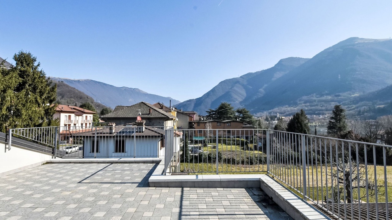 Photo of Others in Spinone Al Lago