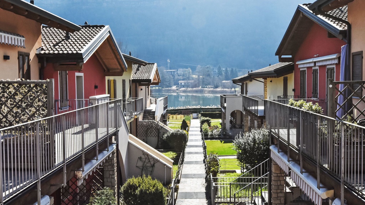 Photo of Others in Spinone Al Lago