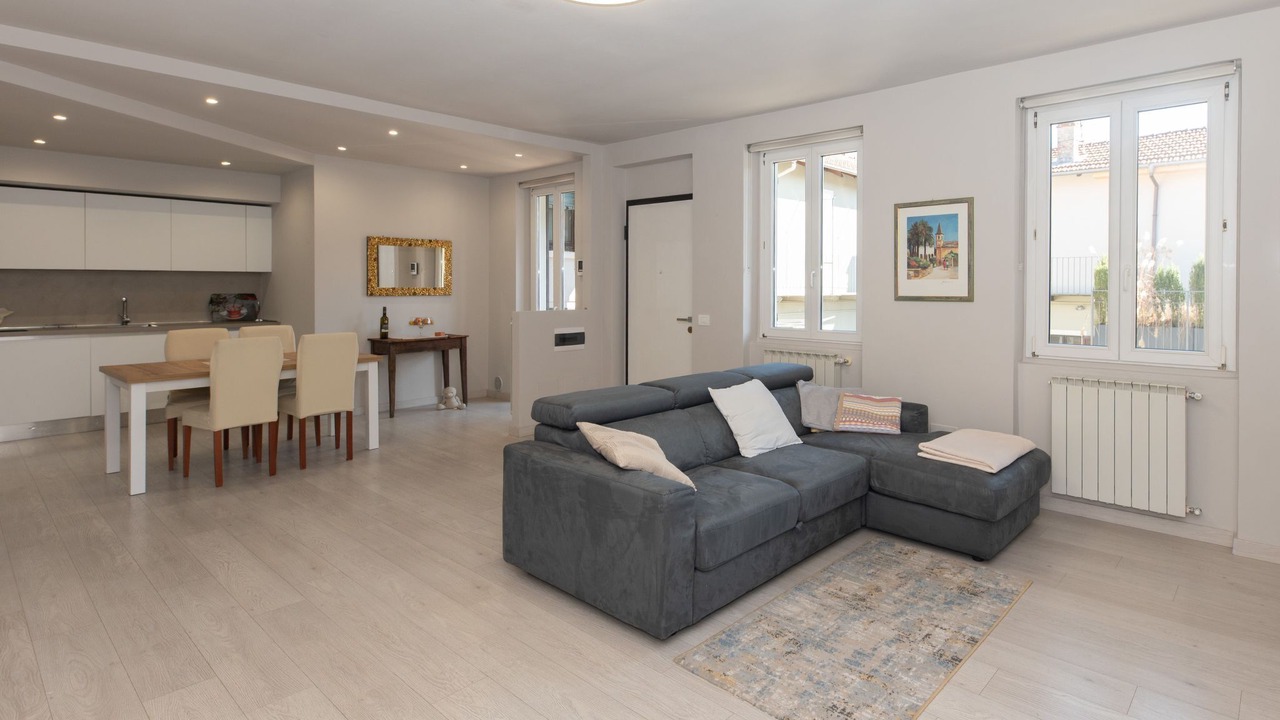 Photo of Livingroom in Intra