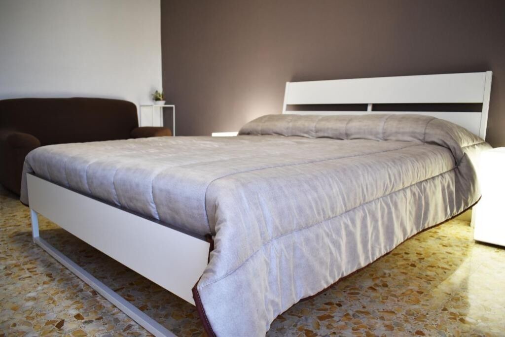 Photo of Bedroom in Naples City Centre
