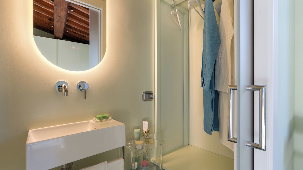 Photo of Bathroom in Le Cure