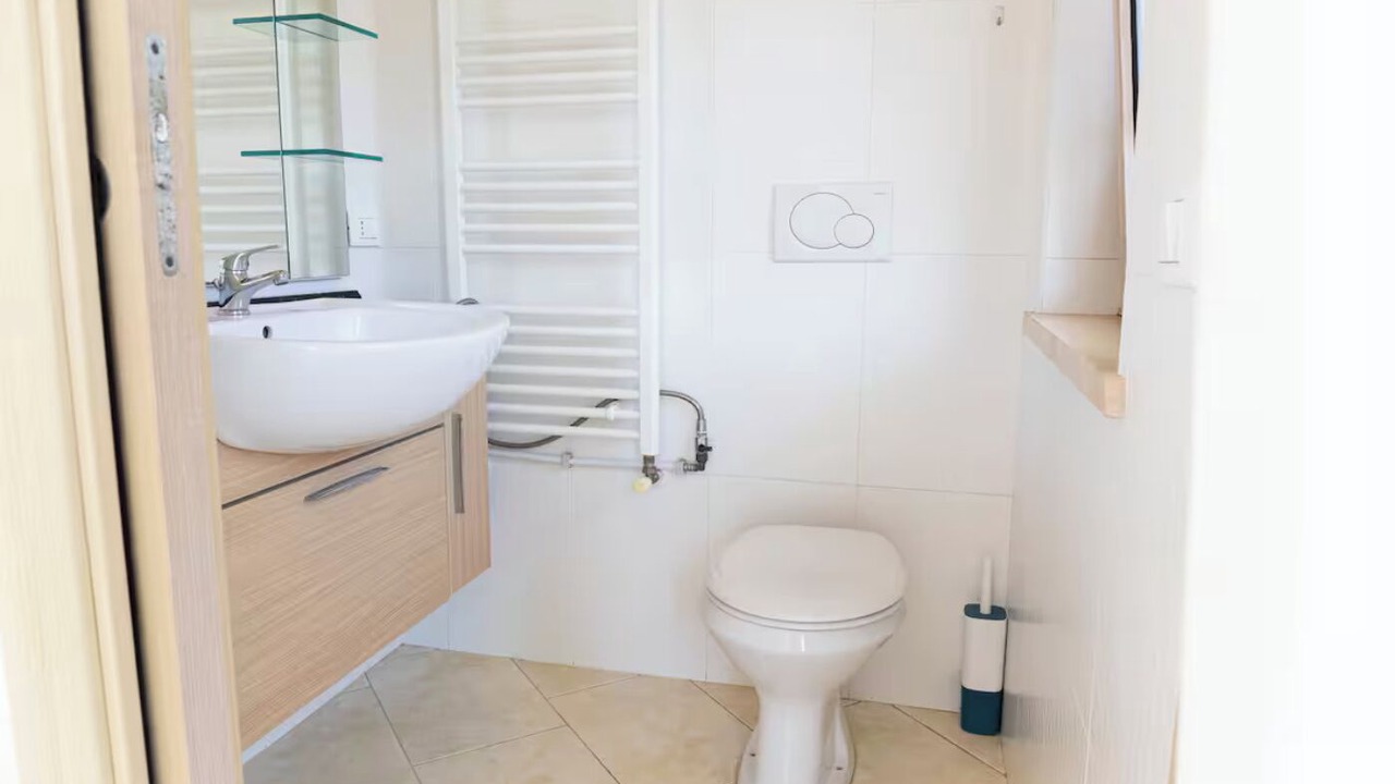 Photo of Bathroom in Fregenae