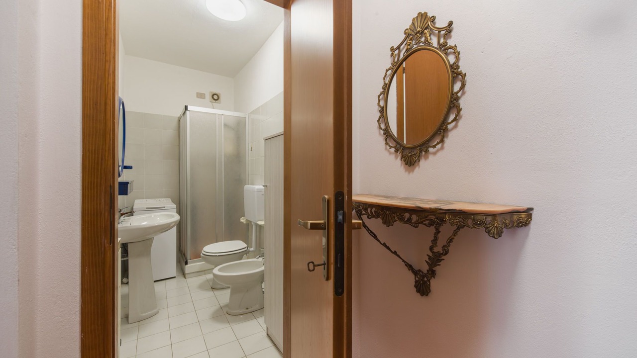 Photo of Bathroom in Pignone