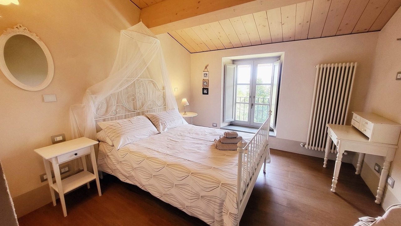 Photo of Bedroom in Castelnuovo di Garfagnana