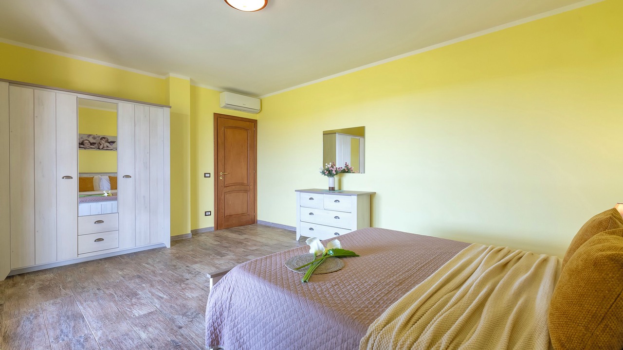 Photo of Bedroom in Olmedo
