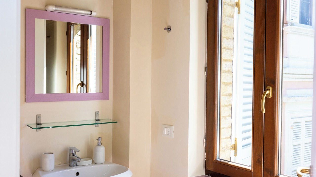 Photo of Bathroom in Loro Piceno