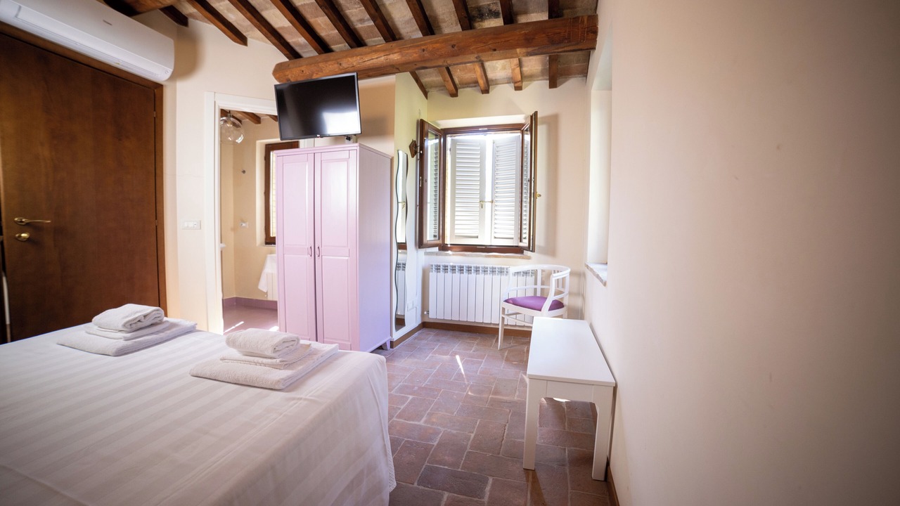 Photo of Bedroom in Loro Piceno