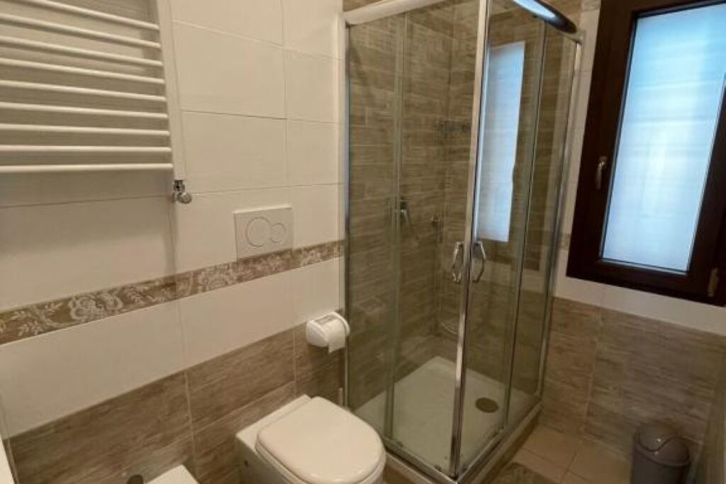 Photo of Bathroom in Quartiere XXVII Primavalle