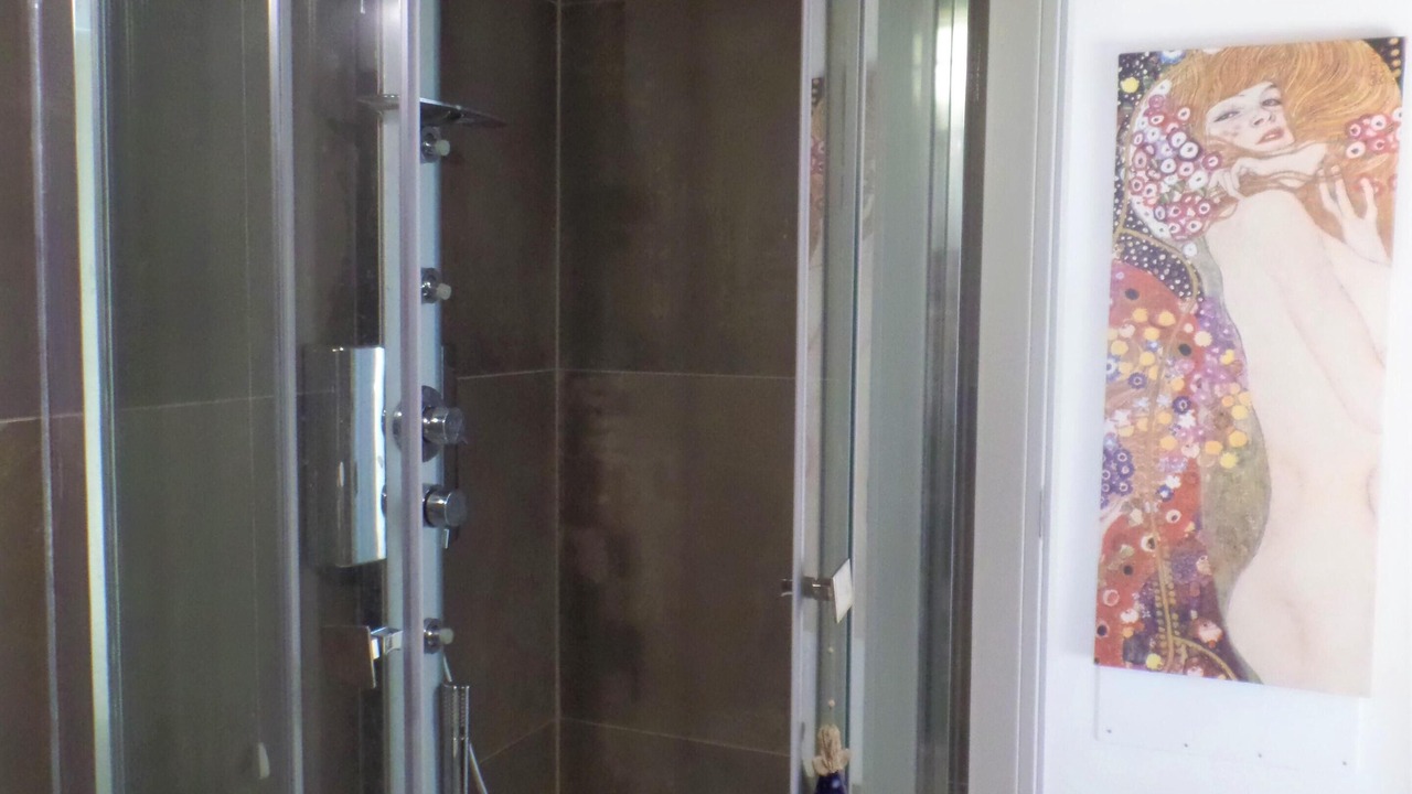 Photo of Bathroom in Lesa
