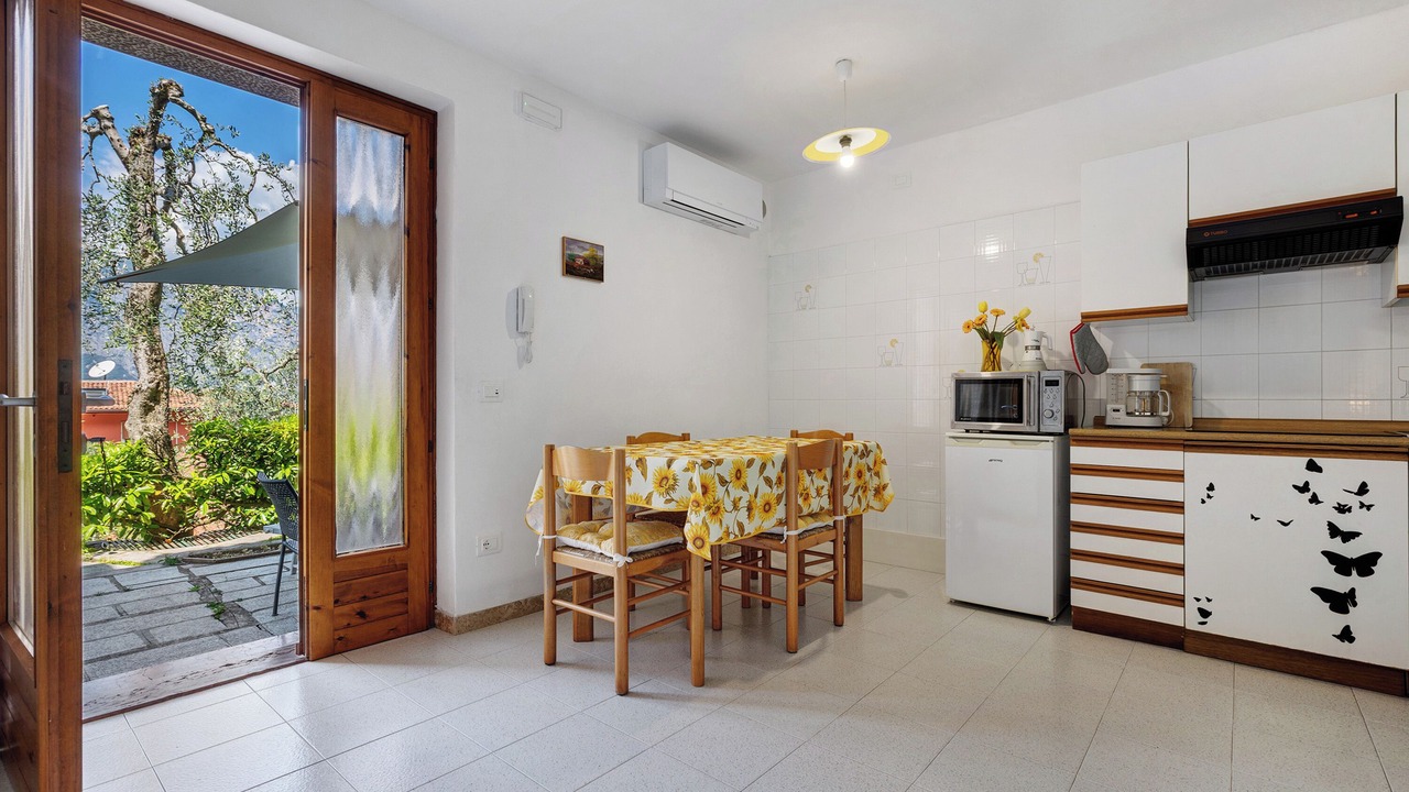 Photo of Kitchen in Assenza