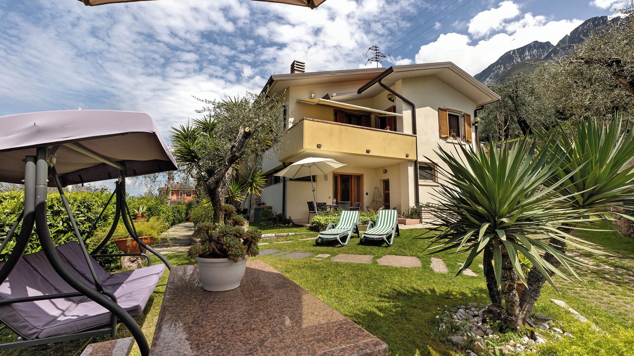 Photo of Outdoor in Assenza