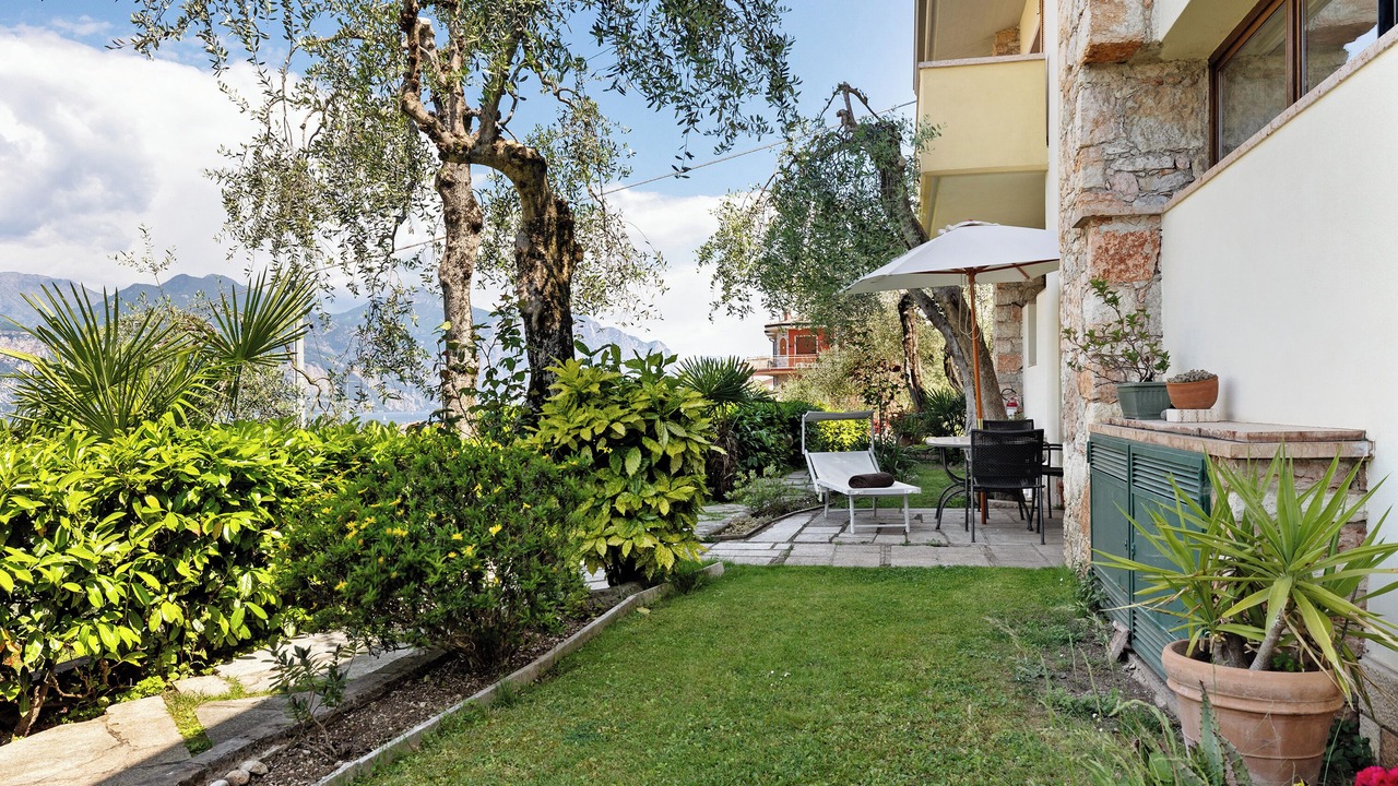 Photo of Patio Balcony in Assenza