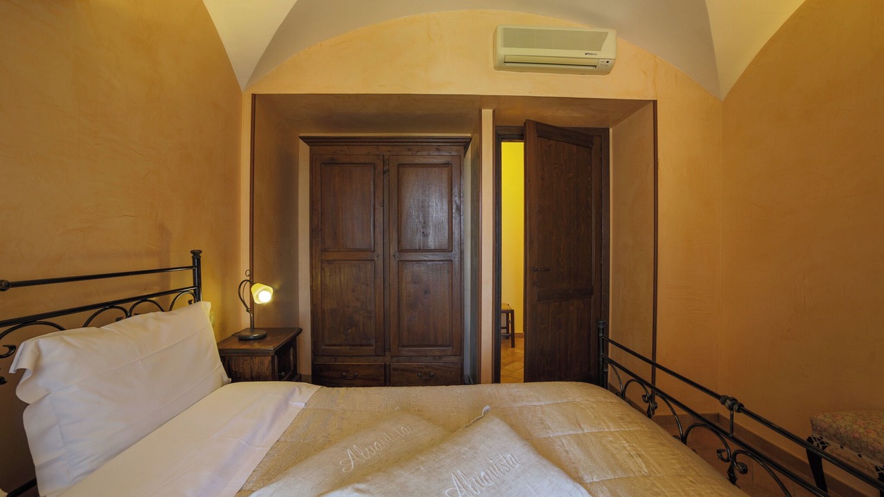 Photo of Bedroom in Bovara