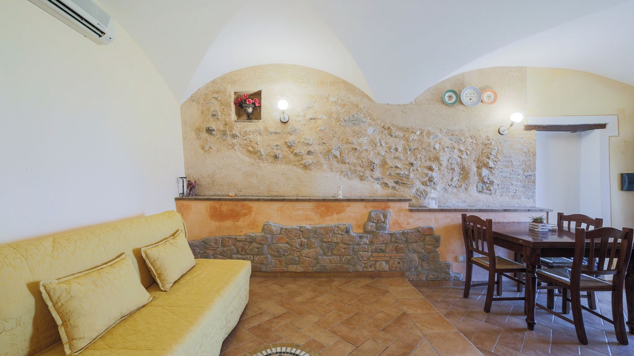 Photo of Livingroom in Bovara