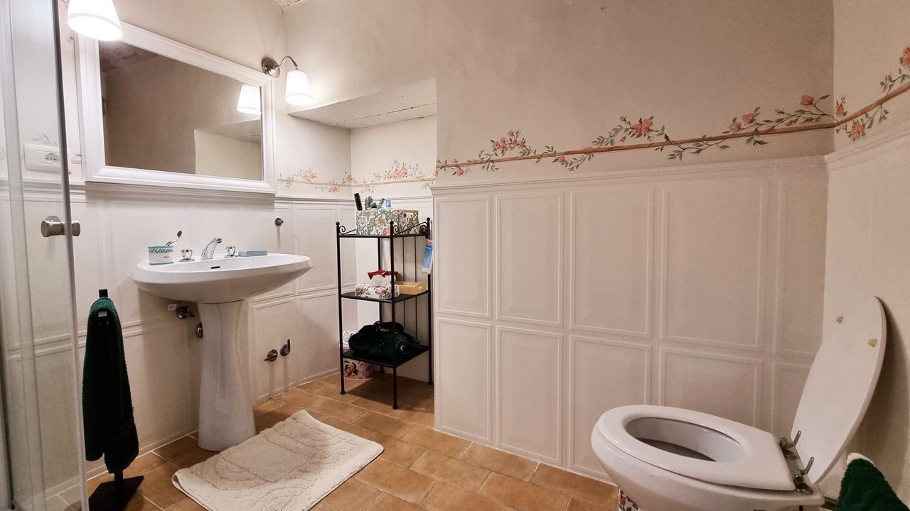 Photo of Bathroom in Baiano